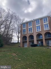 2601 WAGON DR #362, Alexandria, VA 22303