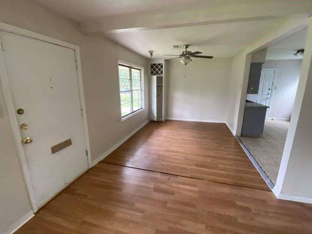 5715 Belmark Street, Houston, TX 77033