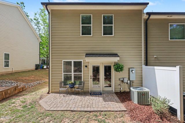 2124 Scarlet Maple Drive, Raleigh, NC 27606