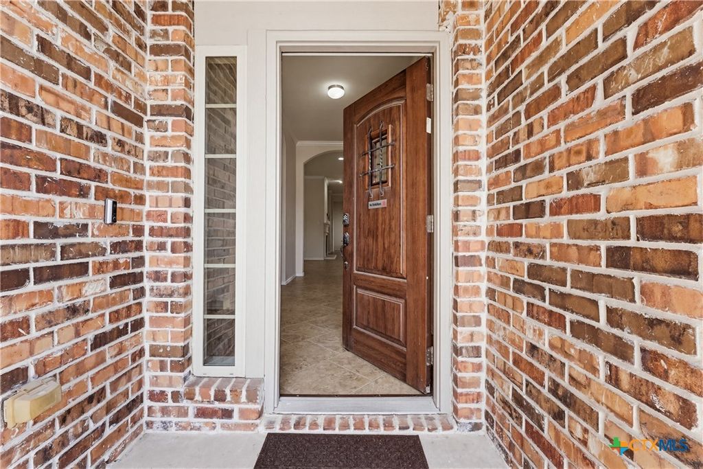 Image 5 of property listing at 6209 Alabaster Drive, Killeen, TX 76542