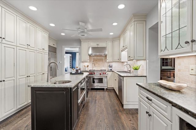 2951 Colfax Street, Evanston, IL 60201