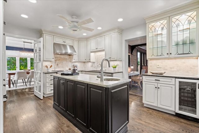 2951 Colfax Street, Evanston, IL 60201