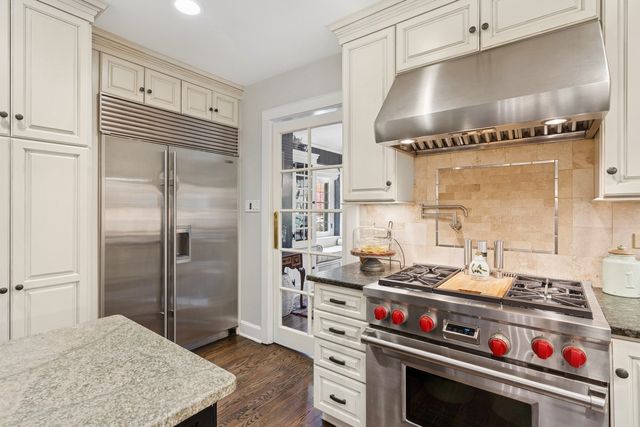 2951 Colfax Street, Evanston, IL 60201