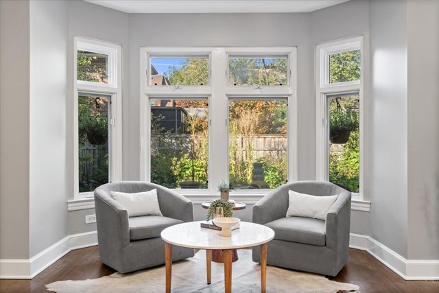 2951 Colfax Street, Evanston, IL 60201