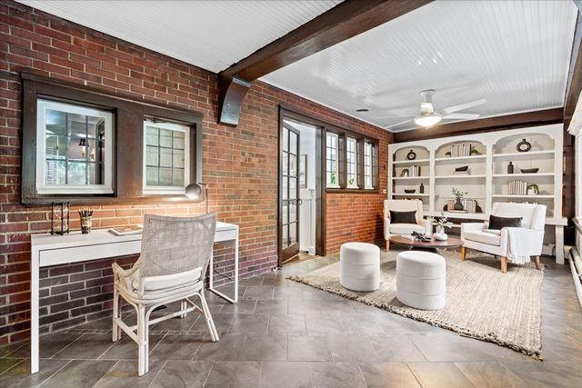 2951 Colfax Street, Evanston, IL 60201