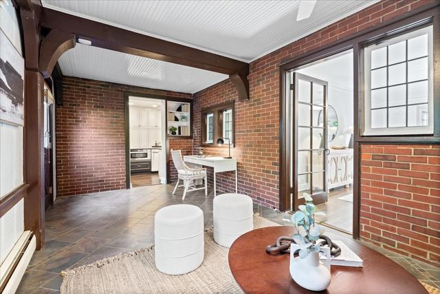 2951 Colfax Street, Evanston, IL 60201