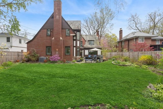 2951 Colfax Street, Evanston, IL 60201