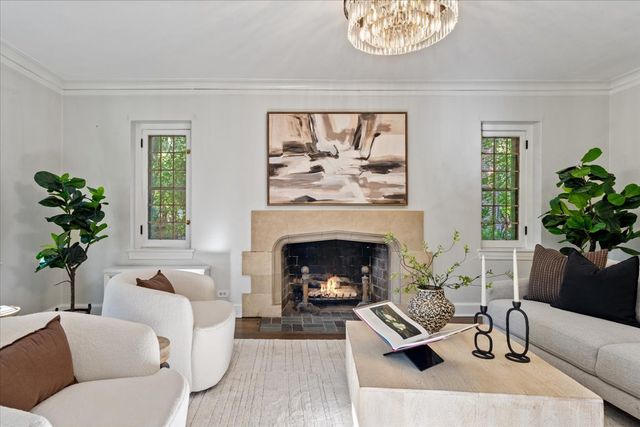 2951 Colfax Street, Evanston, IL 60201