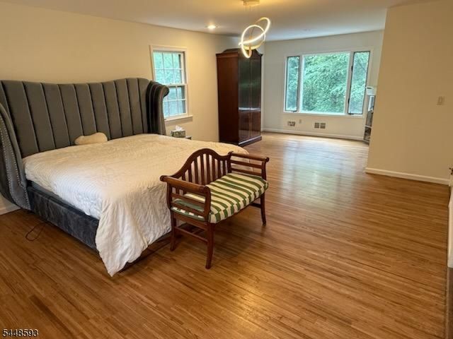 9 E Fox Chase Rd, Chester Twp., NJ 07930