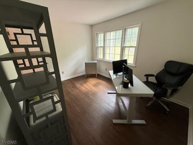 9 E Fox Chase Rd, Chester Twp., NJ 07930