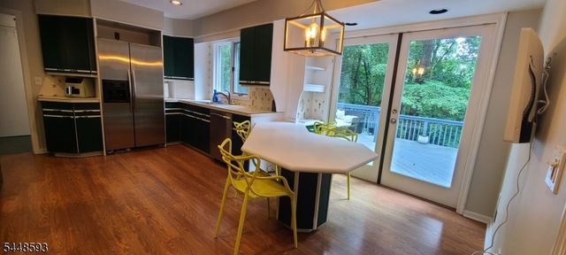 9 E Fox Chase Rd, Chester Twp., NJ 07930