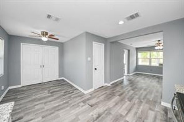 2102 Dewberry Lane, Pasadena, TX 77502