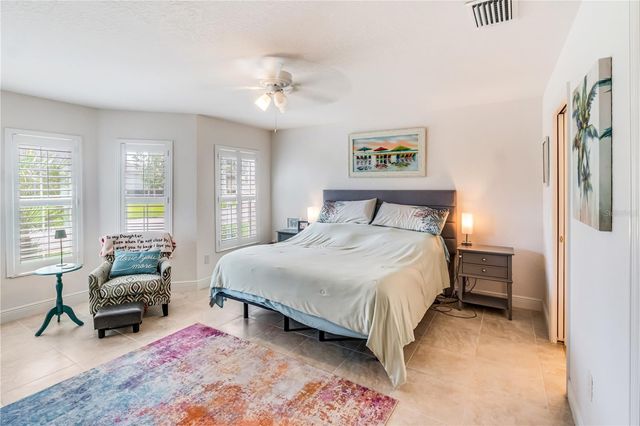 10369 SILVER MAPLE AVENUE, Oxford, FL 34484