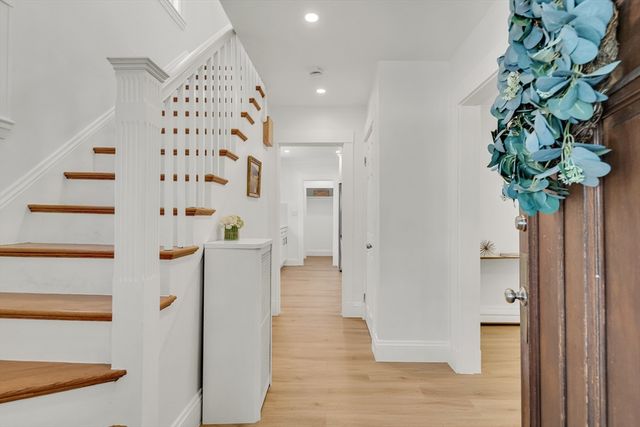 10 Parker Ave, Newton, MA 02459