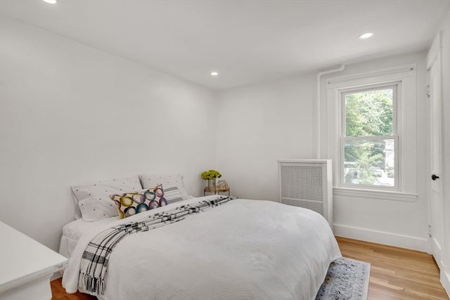 10 Parker Ave, Newton, MA 02459