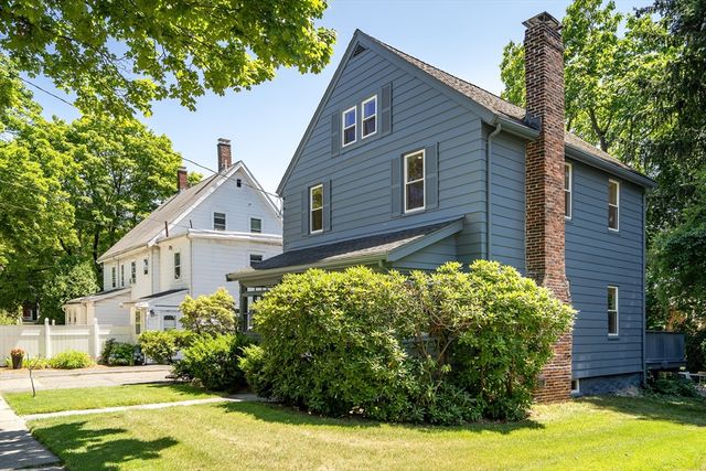 10 Parker Ave, Newton, MA 02459