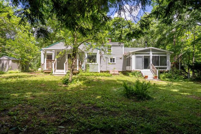 42 Sherburne Road, Lee, NH 03861