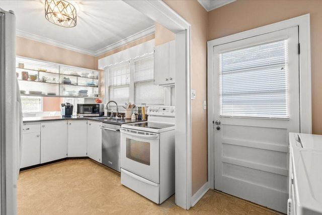 1206 Russell Street, Chattanooga, TN 37405