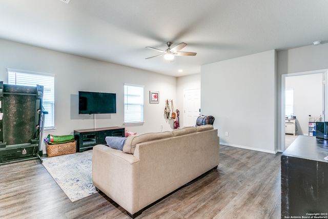 7611 OVERVIEW PL, San Antonio, TX 78244