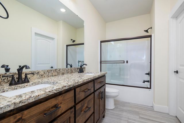 2086 Bull Run Road, Ozark, MO 65721
