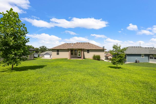 2086 Bull Run Road, Ozark, MO 65721