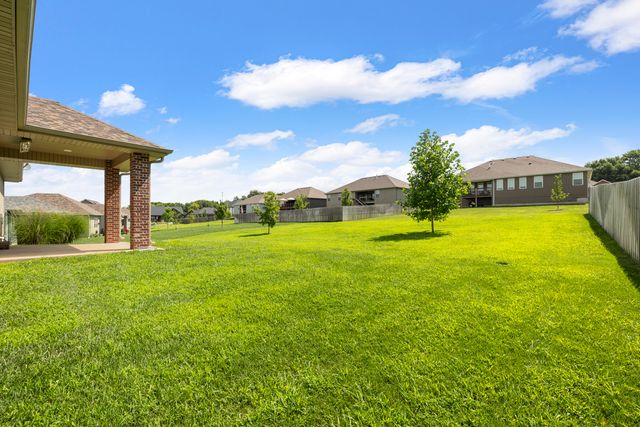 2086 Bull Run Road, Ozark, MO 65721