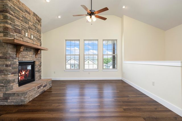2086 Bull Run Road, Ozark, MO 65721