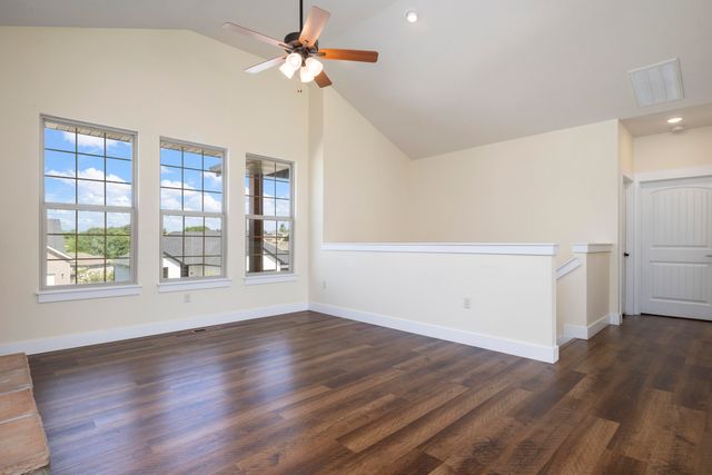 2086 Bull Run Road, Ozark, MO 65721