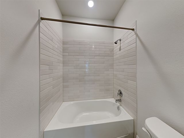 11136 Canyon Mine Drive, Aubrey, TX 76227