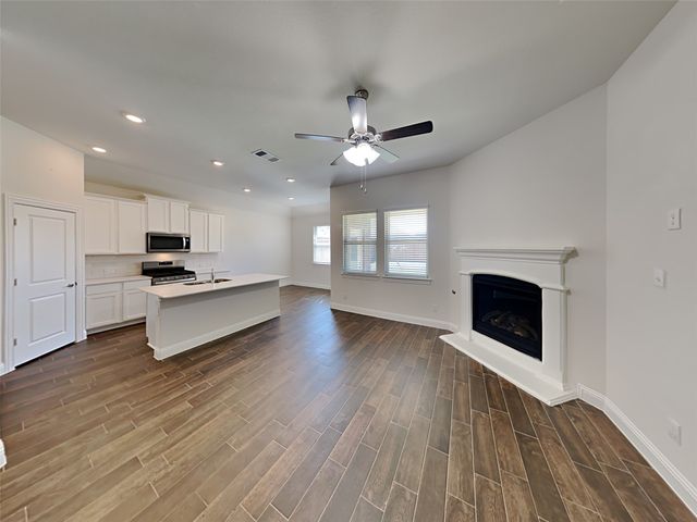 11136 Canyon Mine Drive, Aubrey, TX 76227