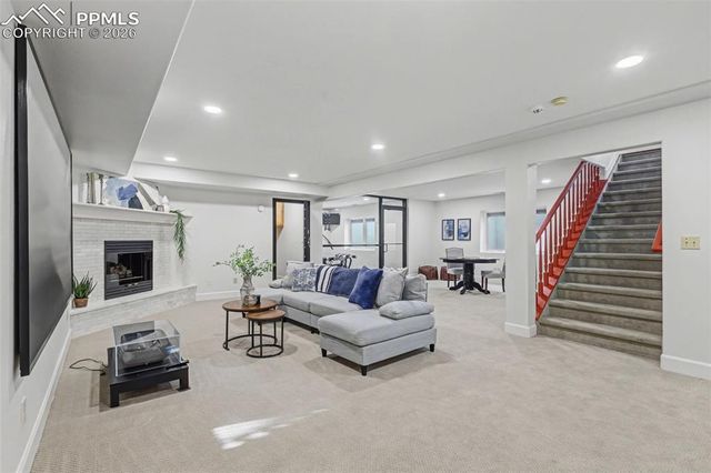 250 Mayfield Lane, Colorado Springs, CO 80906