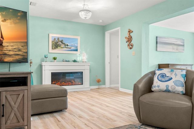 12254 69TH TER TERRACE, Seminole, FL 33772