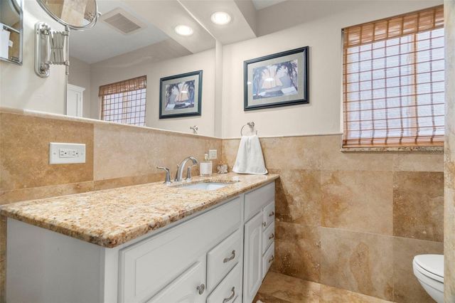 12254 69TH TER TERRACE, Seminole, FL 33772
