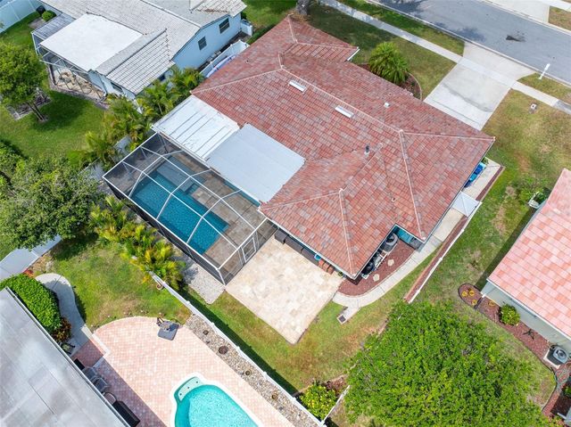 12254 69TH TER TERRACE, Seminole, FL 33772
