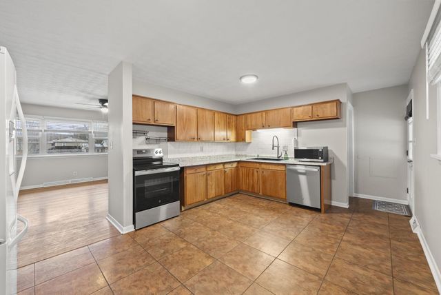 597 Skyline Drive, Newark, OH 43055