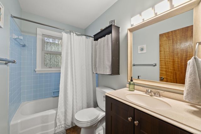 597 Skyline Drive, Newark, OH 43055