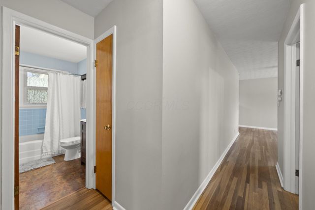 597 Skyline Drive, Newark, OH 43055