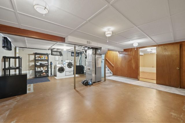 597 Skyline Drive, Newark, OH 43055