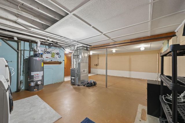 597 Skyline Drive, Newark, OH 43055