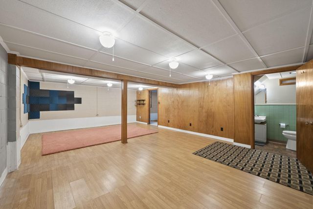 597 Skyline Drive, Newark, OH 43055