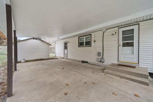 597 Skyline Drive, Newark, OH 43055