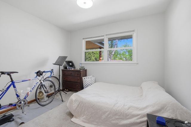 1737 Vaughn Drive, Manhattan, KS 66502