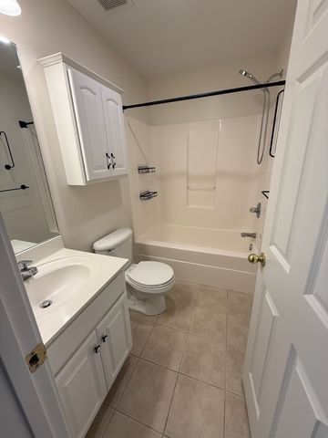 2212 Ipswitch Dr, Thompsons Station, TN 37179