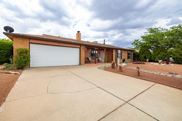 55 LYNWOOD Drive SE, Rio Rancho, NM 87124