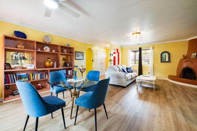 55 LYNWOOD Drive SE, Rio Rancho, NM 87124