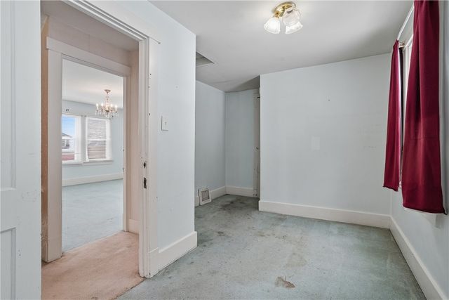 230 W Fulton St, City Of But Nw, PA 16001