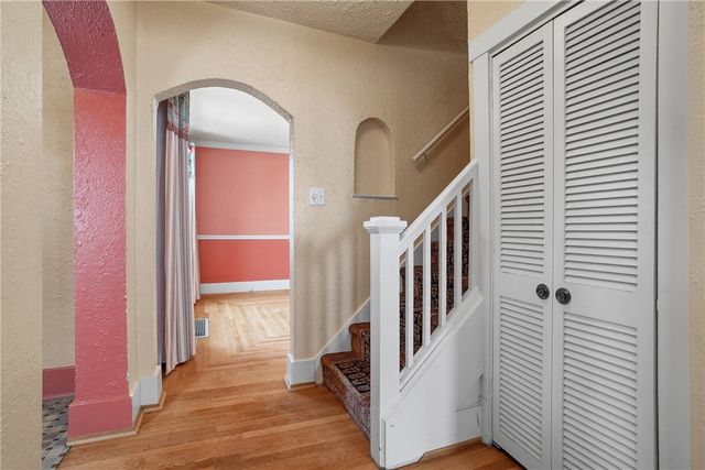 230 W Fulton St, City Of But Nw, PA 16001