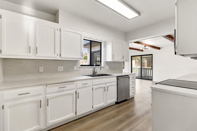 7055 Winding Way, Fair Oaks, CA 95628