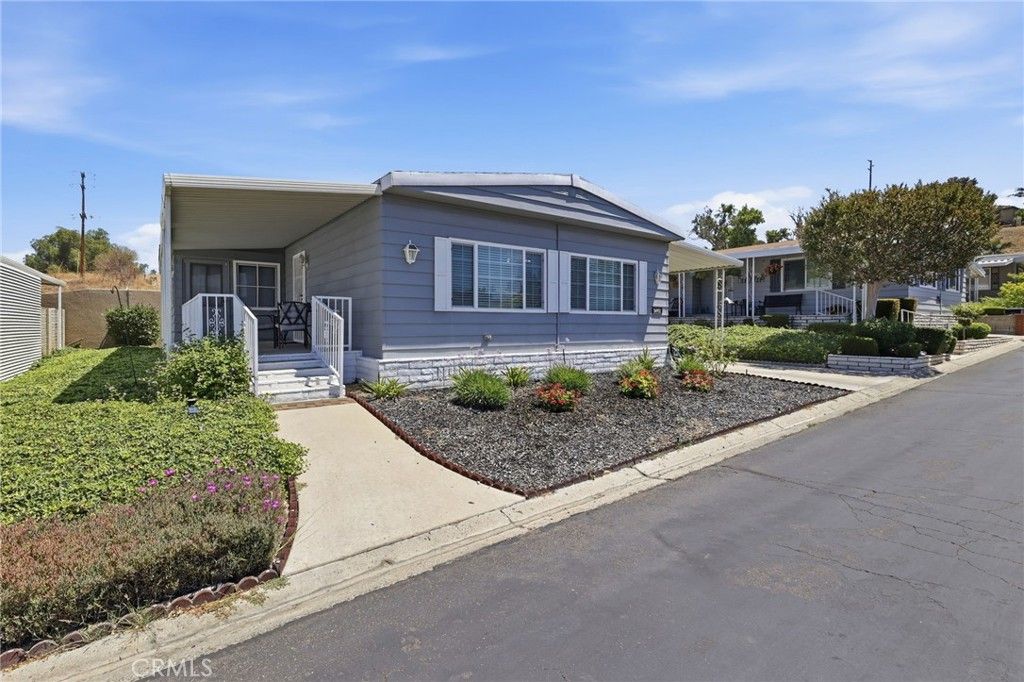 Image 5 of property listing at 16951 Lake Terrace Way, Yorba Linda, CA 92886