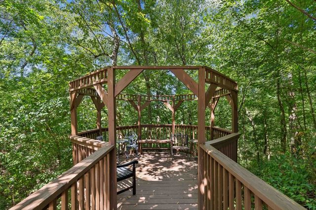 201 Riverstone Ct, Nashville, TN 37214